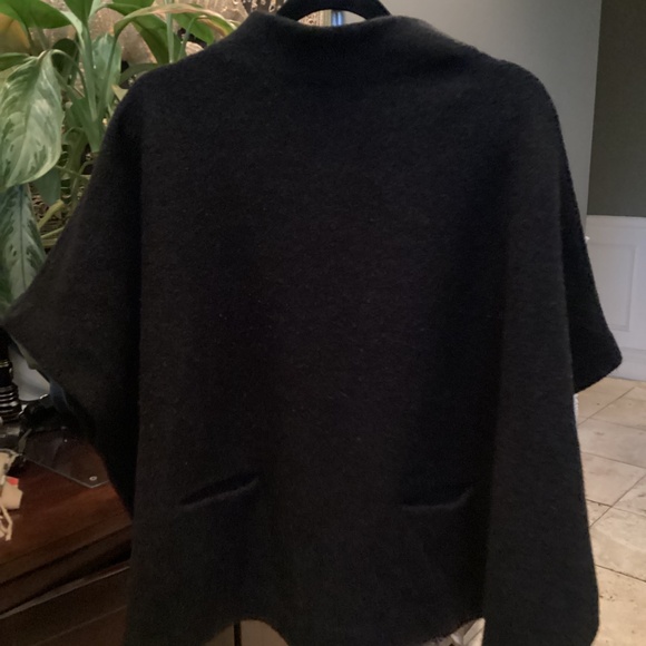 Aritzia Wilfred Merino Wool Tourane Sweater/Poncho xxs/xs fits various sizes! - Picture 8 of 9